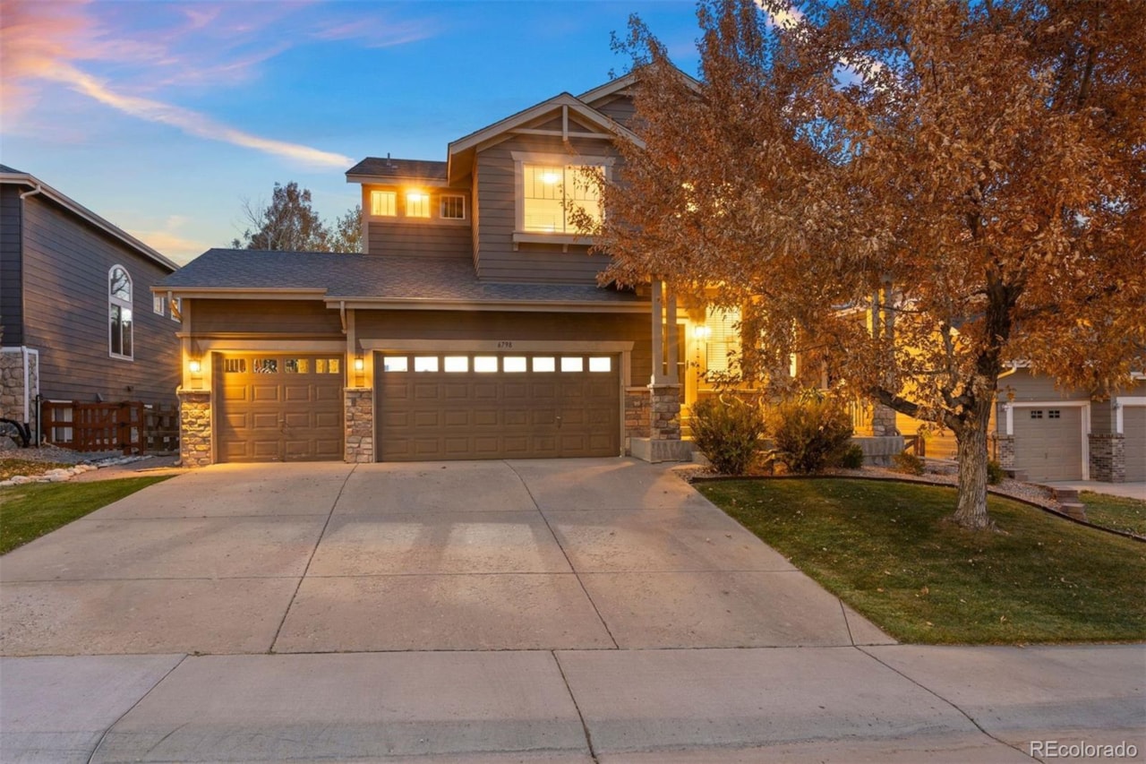 6798 Serena Ave Castle Pine North This beautifully updated 5 bedroom | 4 bathroom Castle Pines home blends modern luxury with... Castle Pines Douglas CO 80108 8512916 home for sale $950,000 8512916