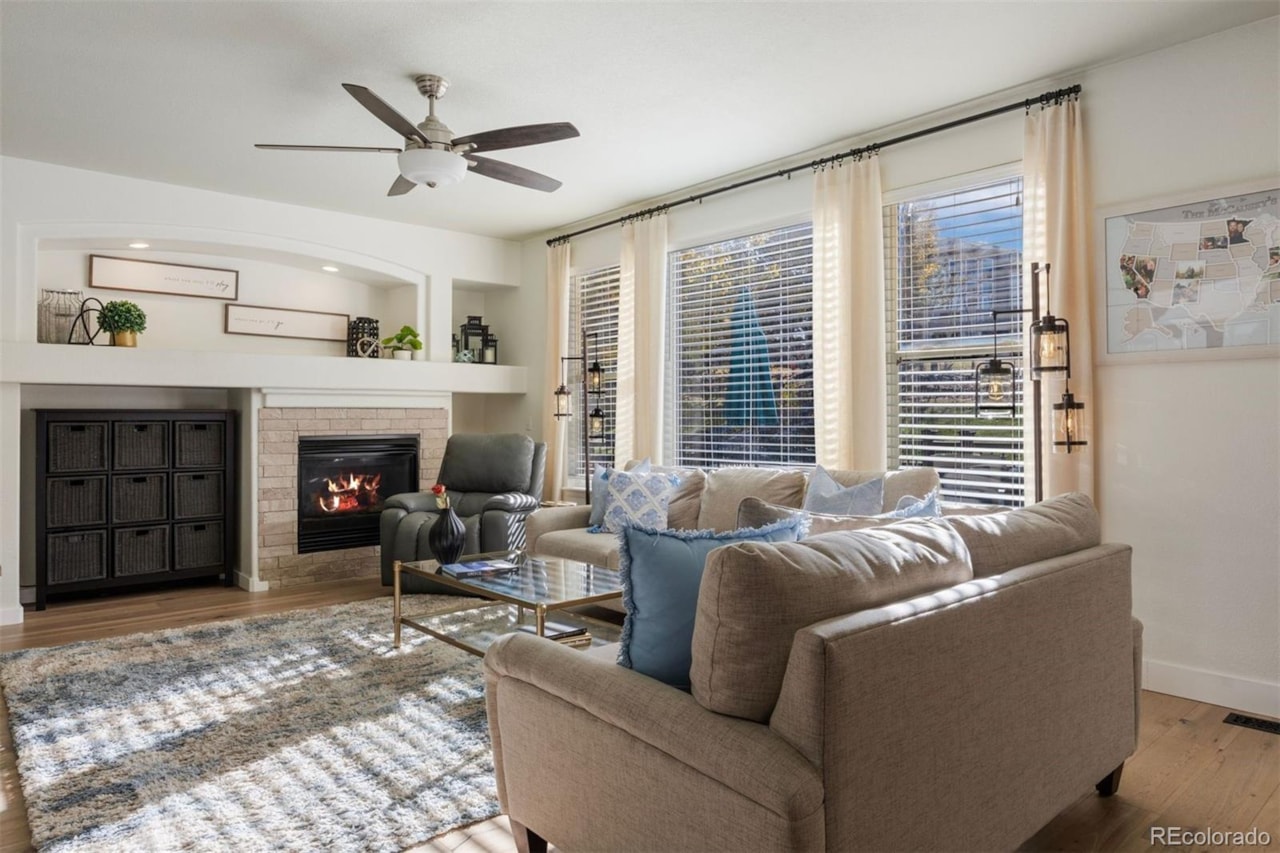 6798 Serena Ave Castle Pine North This beautifully updated 5 bedroom | 4 bathroom Castle Pines home blends modern luxury with... Castle Pines Douglas CO 80108 8512916 home for sale $950,000 8512916 Photo 16