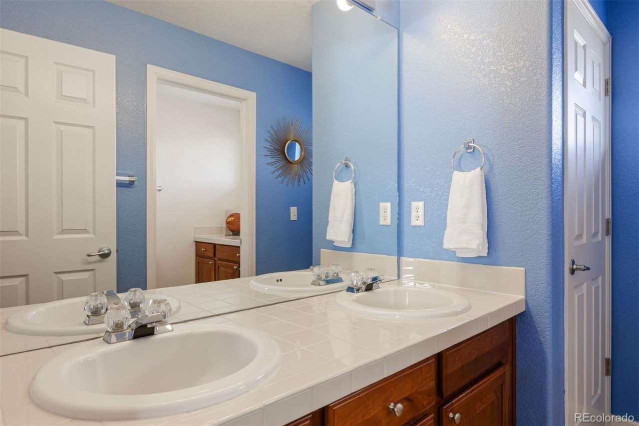 6798 Serena Ave Castle Pine North This beautifully updated 5 bedroom | 4 bathroom Castle Pines home blends modern luxury with... Castle Pines Douglas CO 80108 8512916 home for sale $950,000 8512916 Photo 29