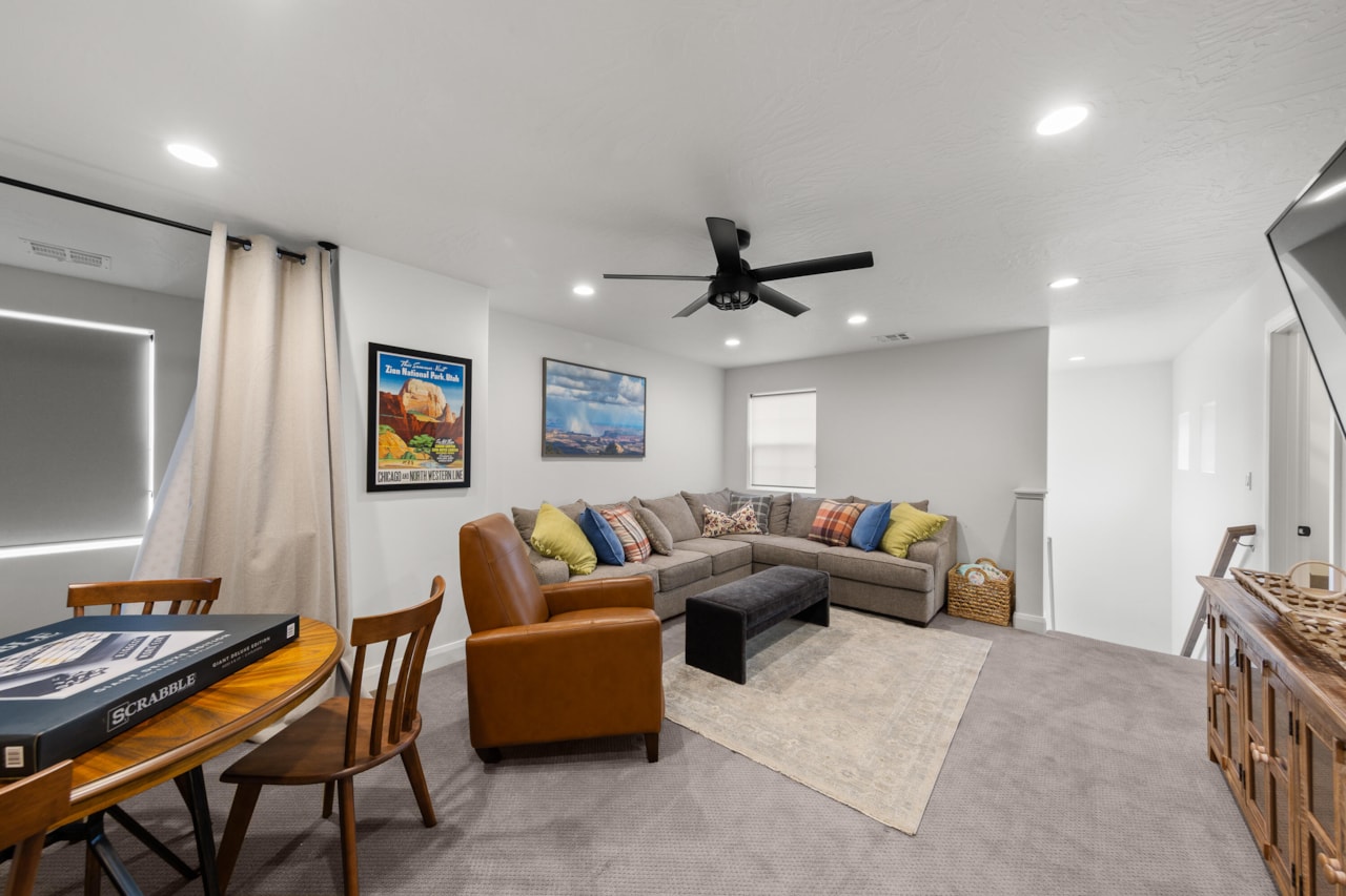 2388 E Cascada Way Washington, UT 84780 home for sale, MLS#25-266878 - Erika Rogers Photo 16