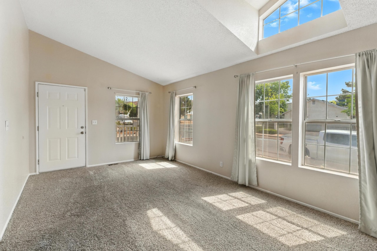 1450 N Dixie Downs RD #128 St George, UT 84770 home for sale, MLS#25-263140 - Erika Rogers Photo 6