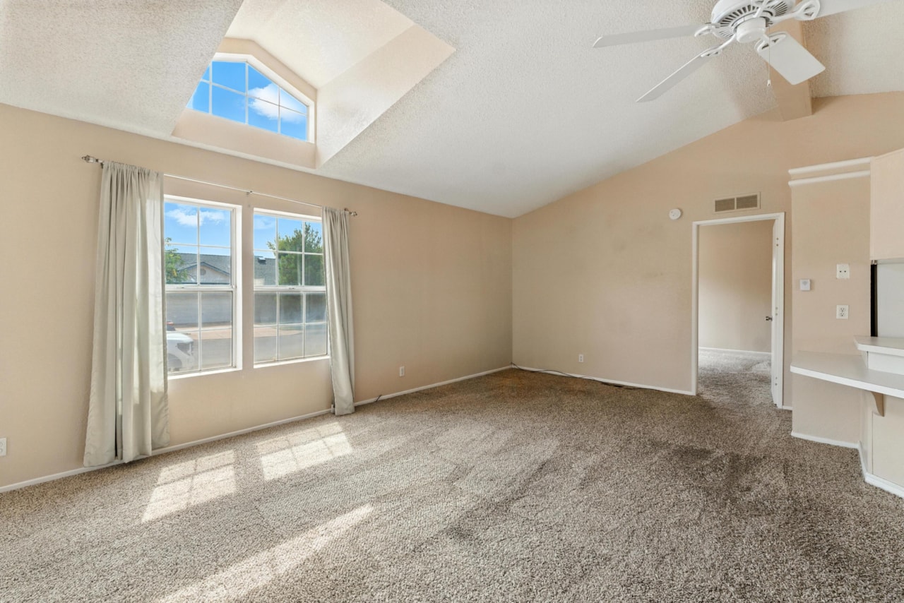 1450 N Dixie Downs RD #128 St George, UT 84770 home for sale, MLS#25-263140 - Erika Rogers Photo 9