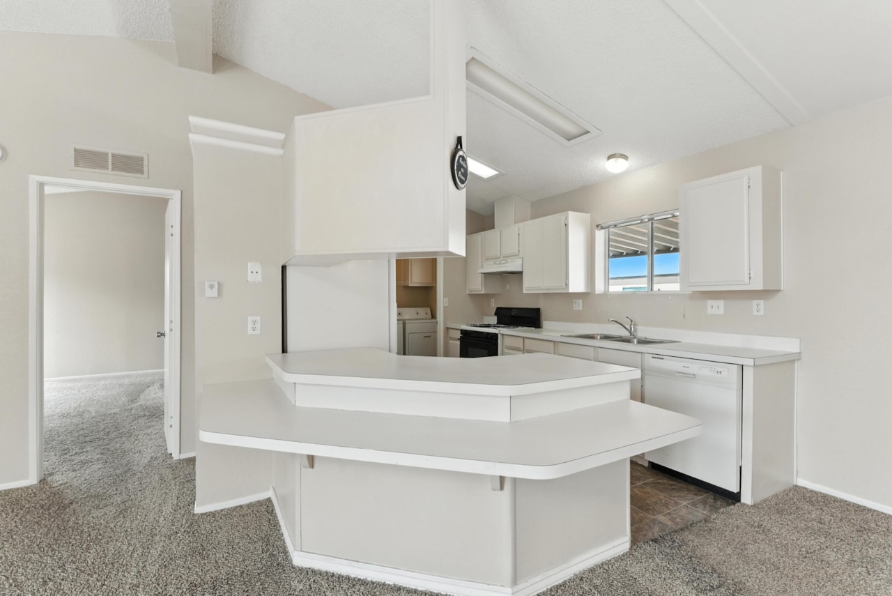 1450 N Dixie Downs RD #128 St George, UT 84770 home for sale, MLS#25-263140 - Erika Rogers Photo 15