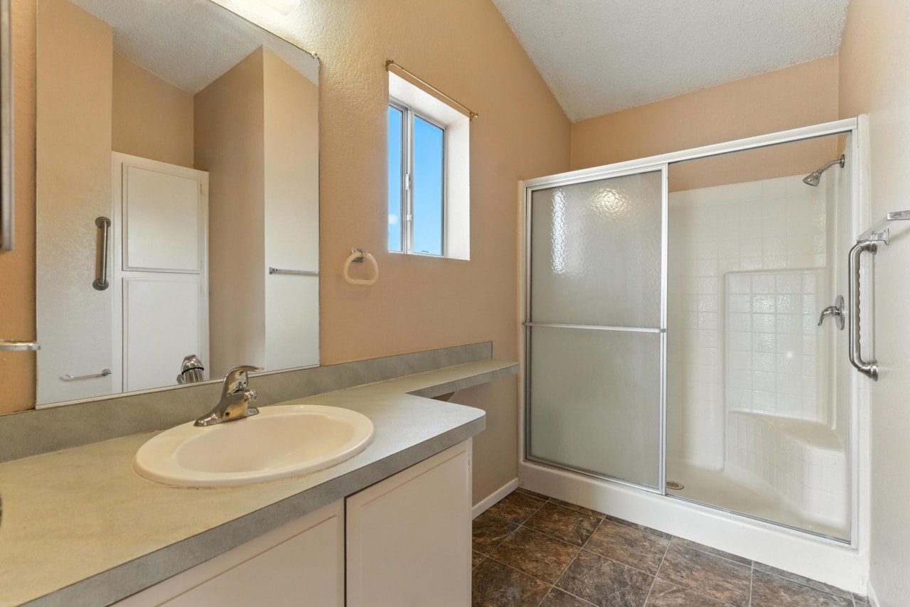 1450 N Dixie Downs RD #128 St George, UT 84770 home for sale, MLS#25-263140 - Erika Rogers Photo 22