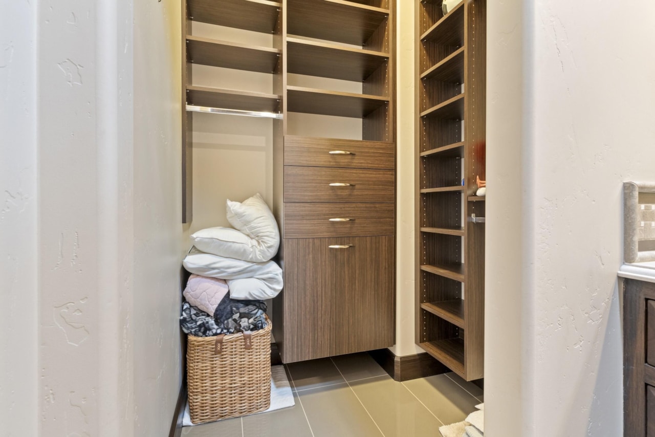 2596 E Flint ST St George, UT 84790 home for sale, MLS#24-253884 - Erika Rogers Photo 46