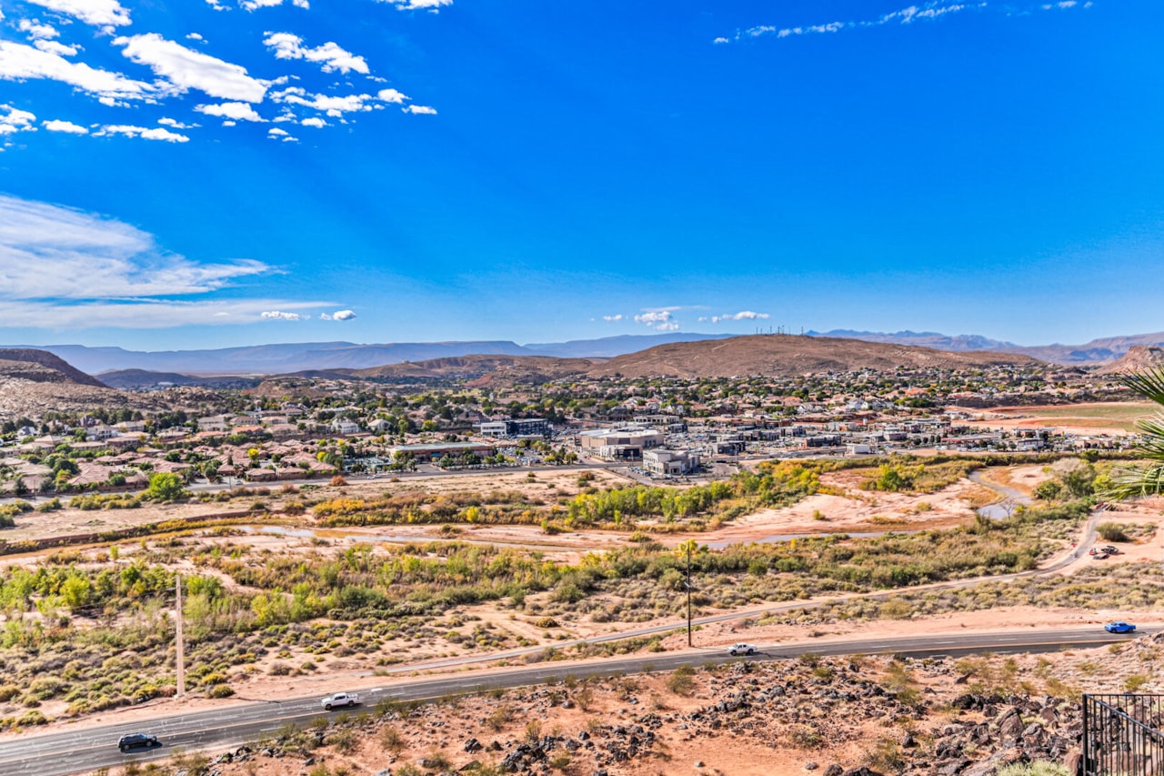 1652 E Howard LN St George, UT 84790 home for sale, MLS#25-266247 - Erika Rogers Photo 35