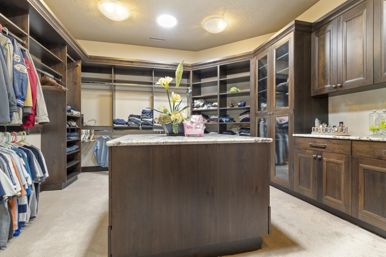 2596 E Flint ST St George, UT 84790 home for sale, MLS#24-253884 - Erika Rogers Photo 17