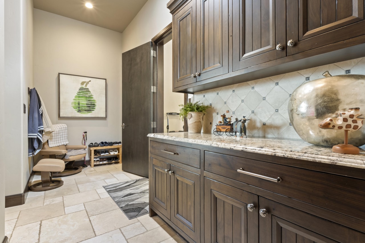 2596 E Flint ST St George, UT 84790 home for sale, MLS#24-253884 - Erika Rogers Photo 55