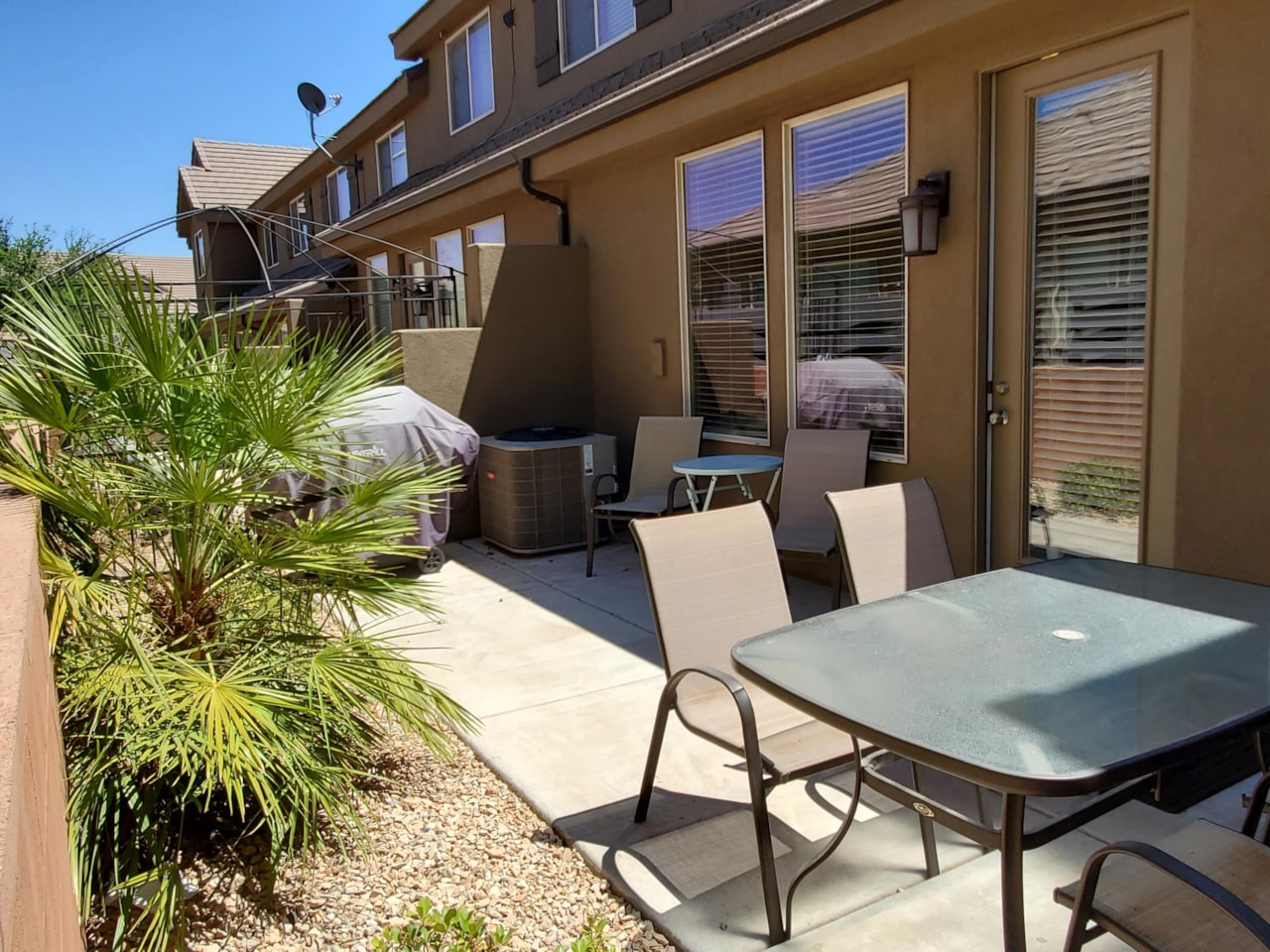 4205 E Torrey Pines DR Washington, UT 84780 home for sale, MLS#25-266886 - Erika Rogers Photo 20