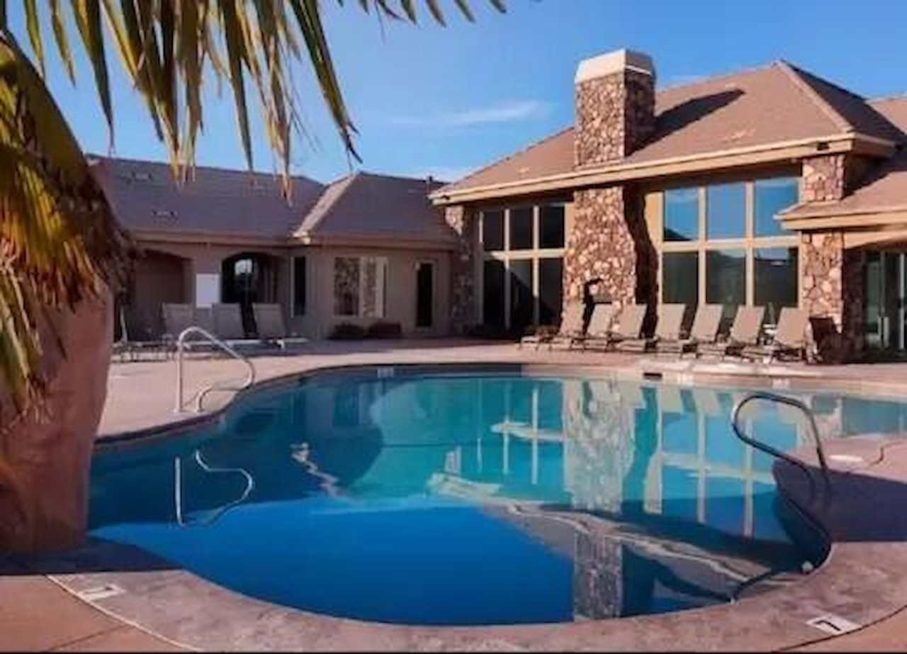 4205 E Torrey Pines DR Washington, UT 84780 home for sale, MLS#25-266886 - Erika Rogers Photo 24