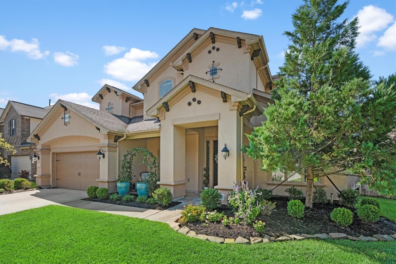 2752 Sterling Heights Lane Conroe, TX 77385 | MLS 30908522