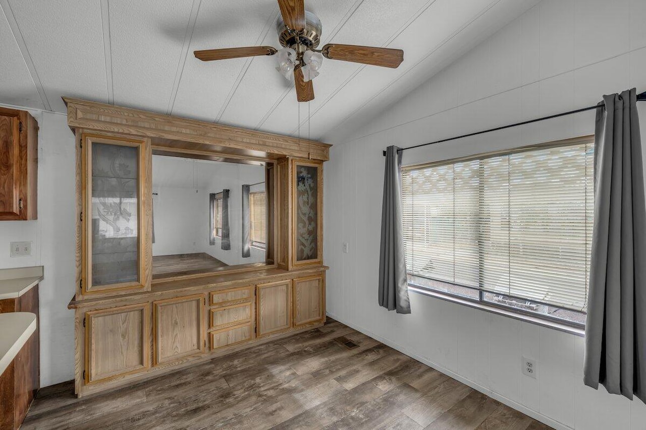 1450 N Dixie Downs RD #50 St George, UT 84770 home for sale, MLS#25-265605 - Erika Rogers Photo 7