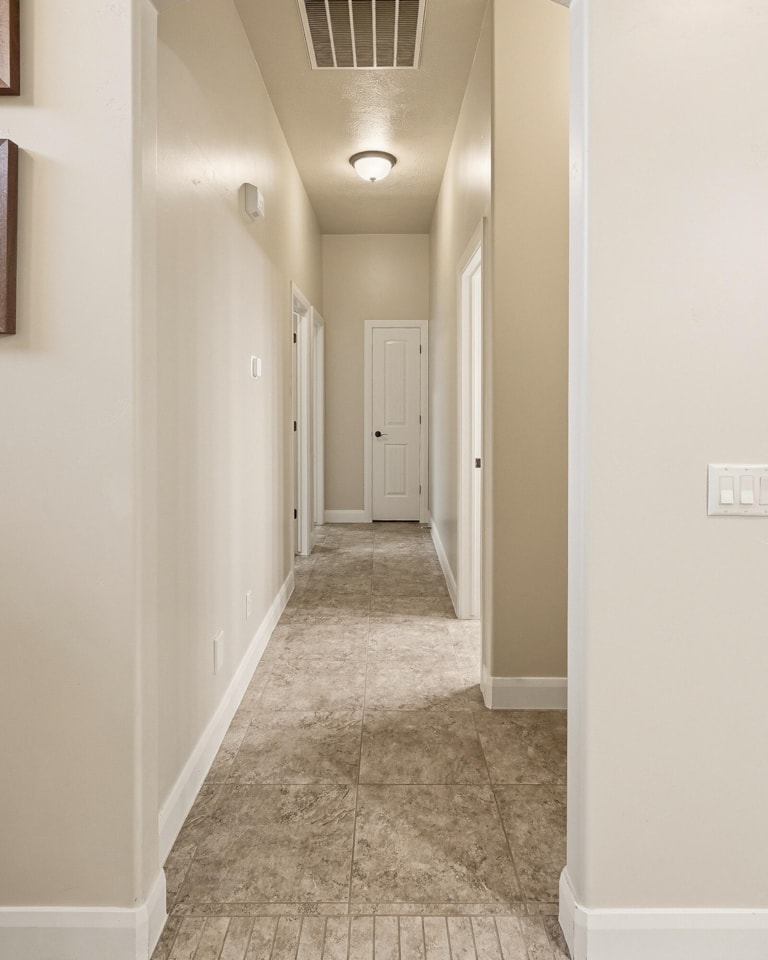 731 E Castle Stone DR Washington, UT 84780 home for sale, MLS#25-266897 - Erika Rogers Photo 22