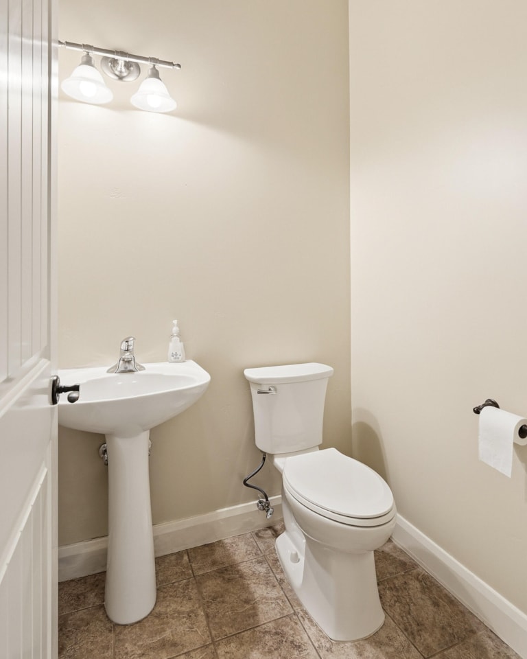 731 E Castle Stone DR Washington, UT 84780 home for sale, MLS#25-266897 - Erika Rogers Photo 31