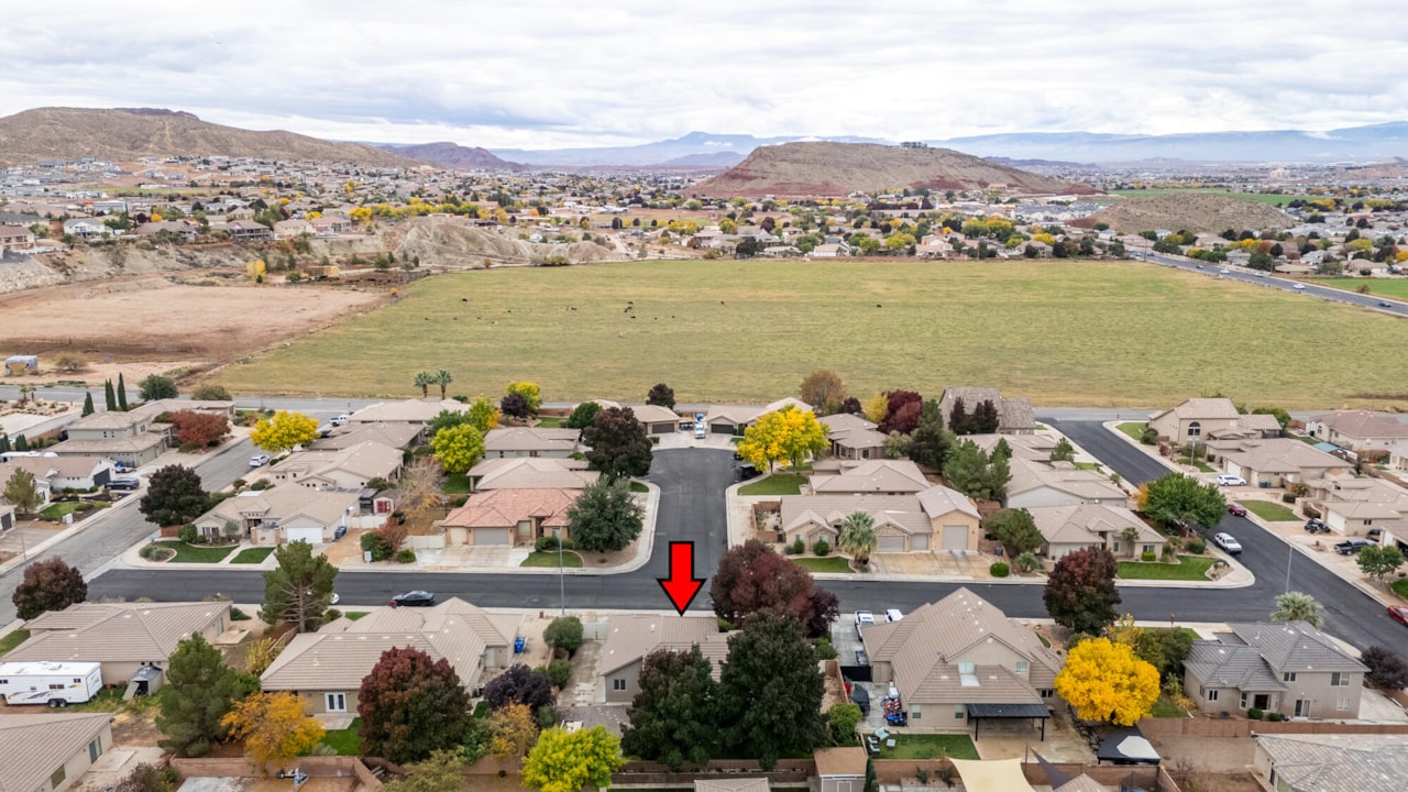 731 E Castle Stone DR Washington, UT 84780 home for sale, MLS#25-266897 - Erika Rogers Photo 45