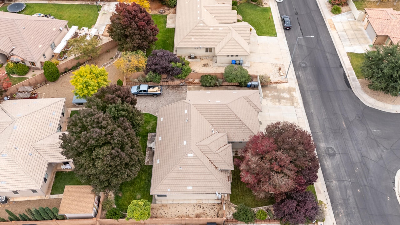 731 E Castle Stone DR Washington, UT 84780 home for sale, MLS#25-266897 - Erika Rogers Photo 47