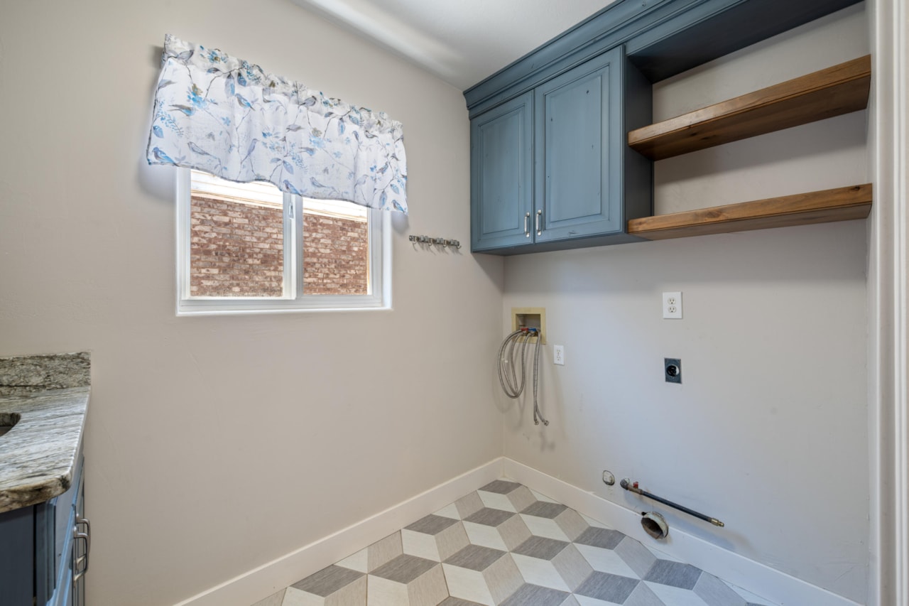 805 S River RD #21 St George, UT 84790 home for sale, MLS#25-266900 - Erika Rogers Photo 25