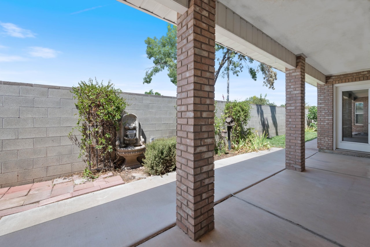 805 S River RD #21 St George, UT 84790 home for sale, MLS#25-266900 - Erika Rogers Photo 28