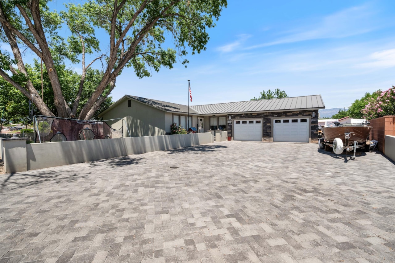 935 E Fort Pierce DR St George, UT 84790 home for sale, MLS#25-266899 - Erika Rogers Photo 37