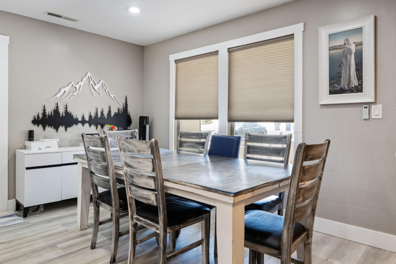 935 E Fort Pierce DR St George, UT 84790 home for sale, MLS#25-266899 - Erika Rogers Photo 8