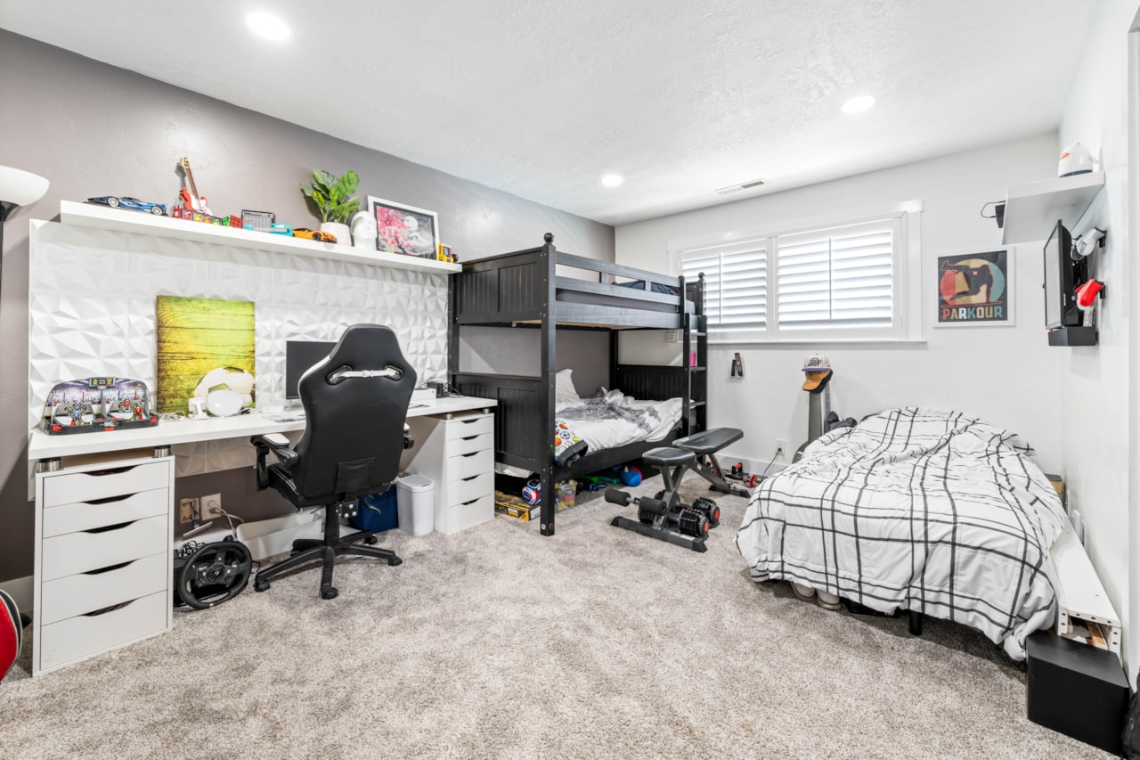 935 E Fort Pierce DR St George, UT 84790 home for sale, MLS#25-266899 - Erika Rogers Photo 25