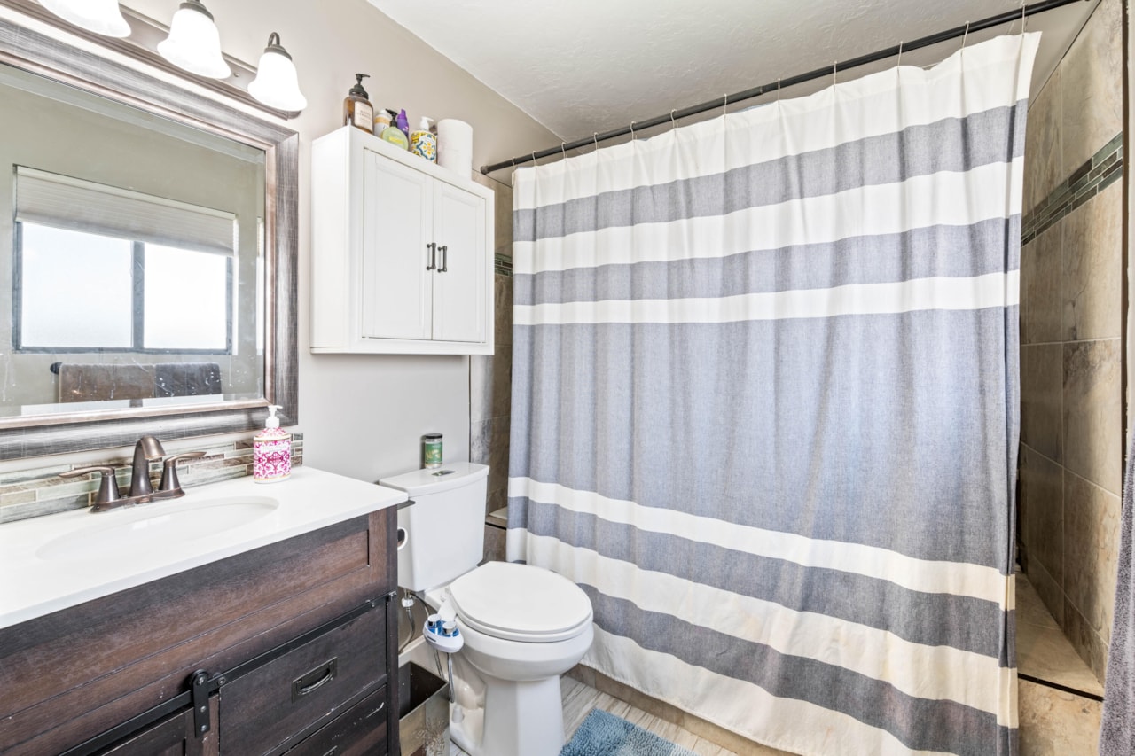 935 E Fort Pierce DR St George, UT 84790 home for sale, MLS#25-266899 - Erika Rogers Photo 32