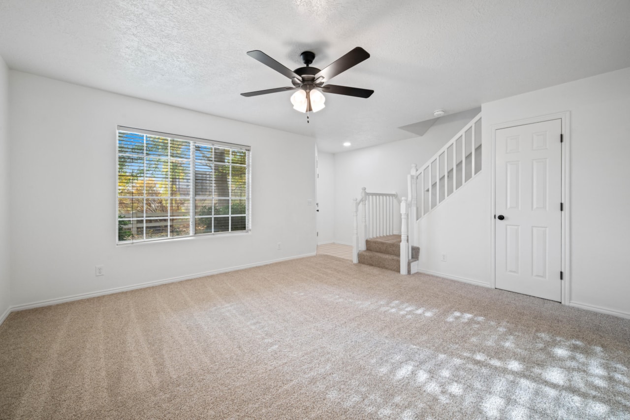 684 W Buena Vista Blvd #402 Washington, UT 84780 home for sale, MLS#25-266887 - Erika Rogers Photo 10