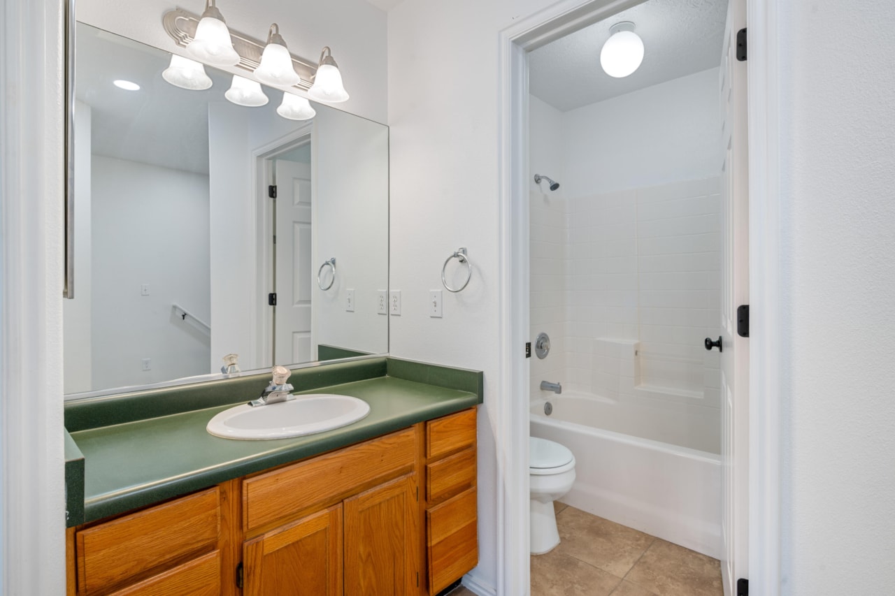 684 W Buena Vista Blvd #402 Washington, UT 84780 home for sale, MLS#25-266887 - Erika Rogers Photo 23