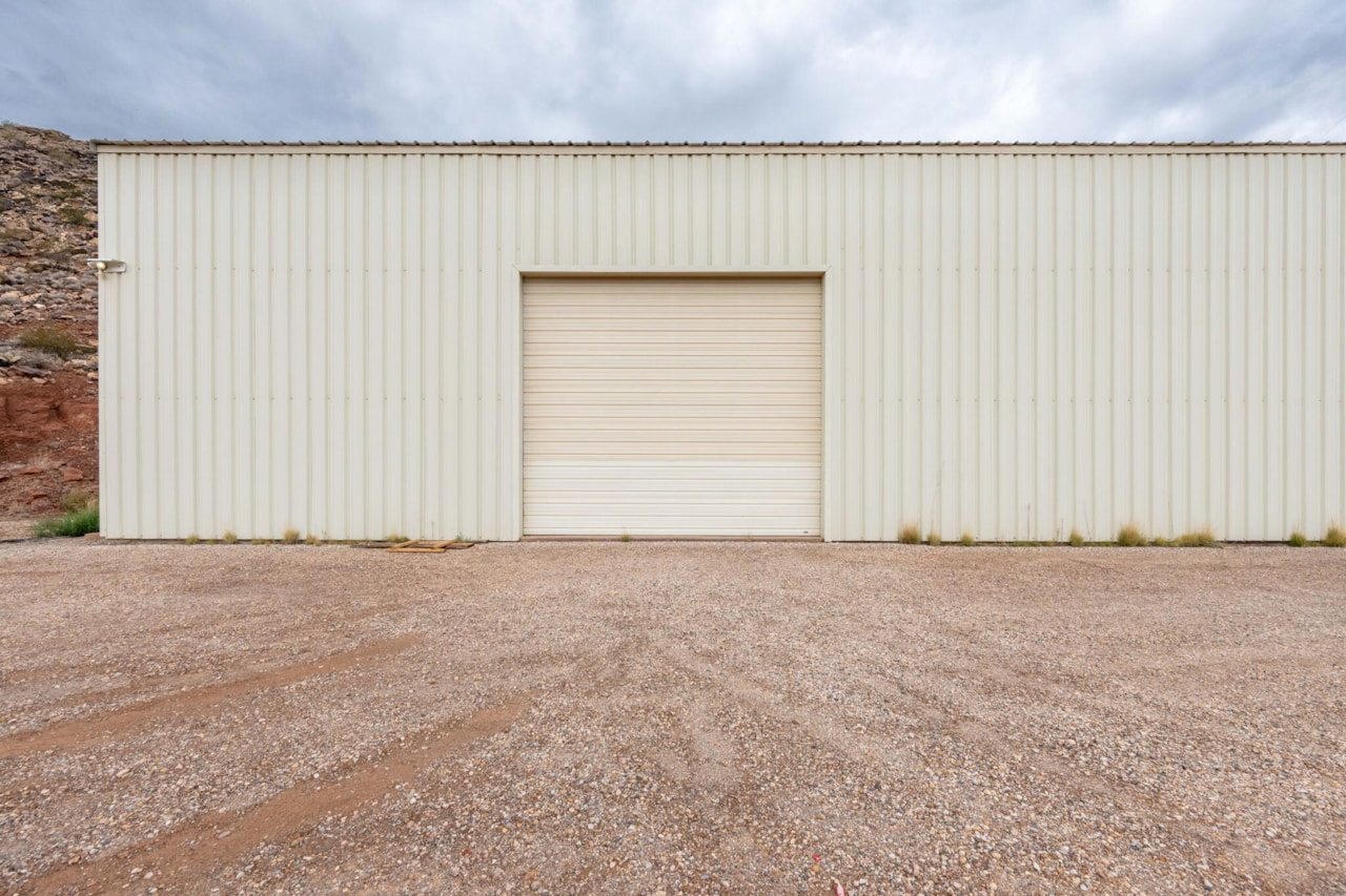 555 E Nichols Peak RD Washington, UT 84780 home for sale, MLS#25-266902 - Erika Rogers Photo 6