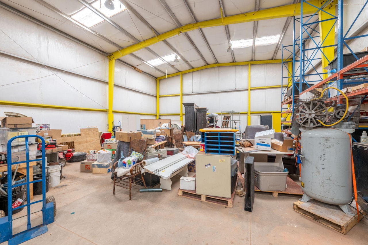 555 E Nichols Peak RD Washington, UT 84780 home for sale, MLS#25-266902 - Erika Rogers Photo 9