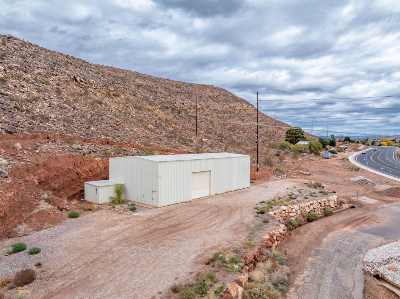 555 E Nichols Peak RD Washington, UT 84780 home for sale, MLS#25-266902 - Erika Rogers Photo 15