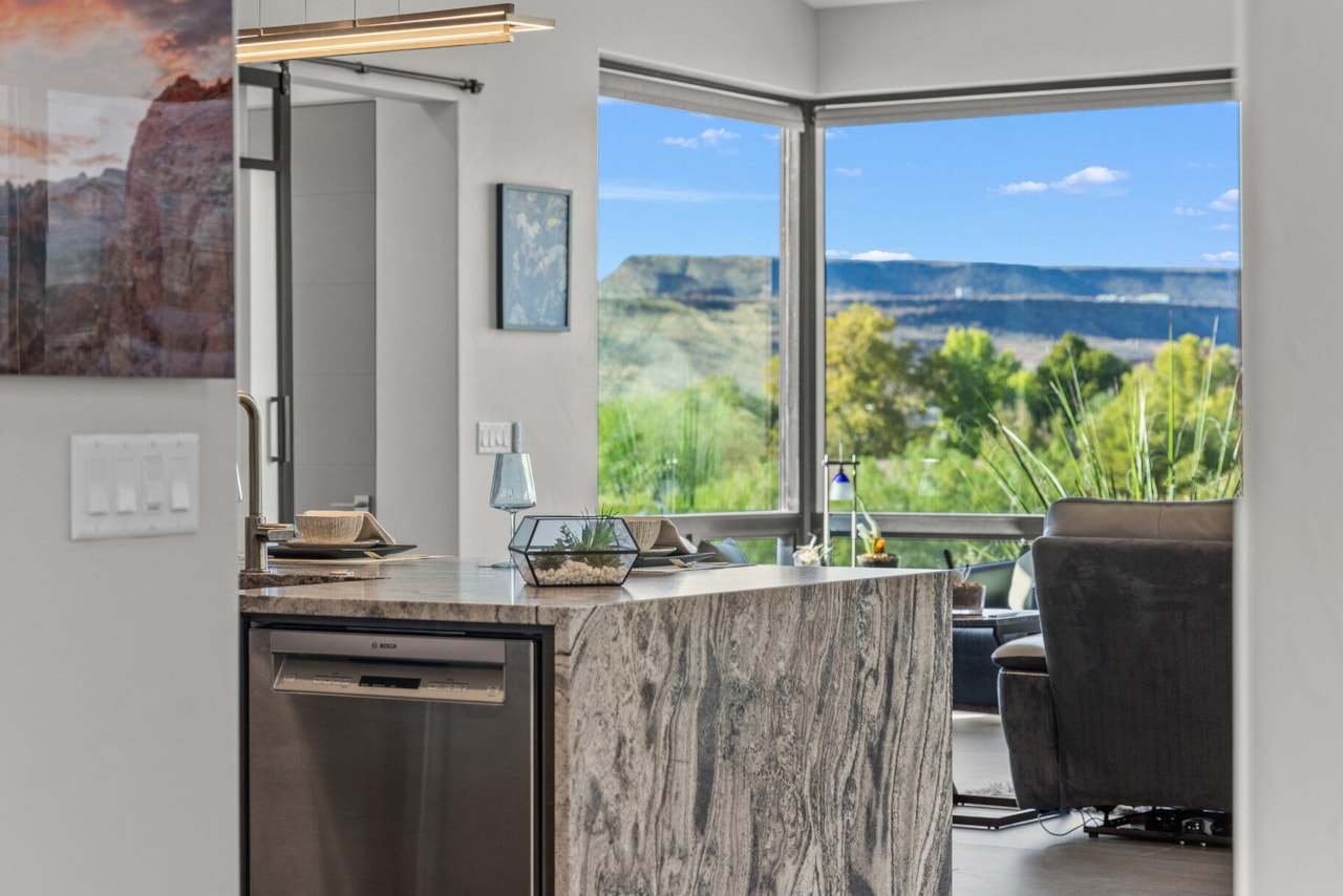 2255 S Hill RD #1 St George, UT 84790 home for sale, MLS#25-266005 - Erika Rogers Photo 13