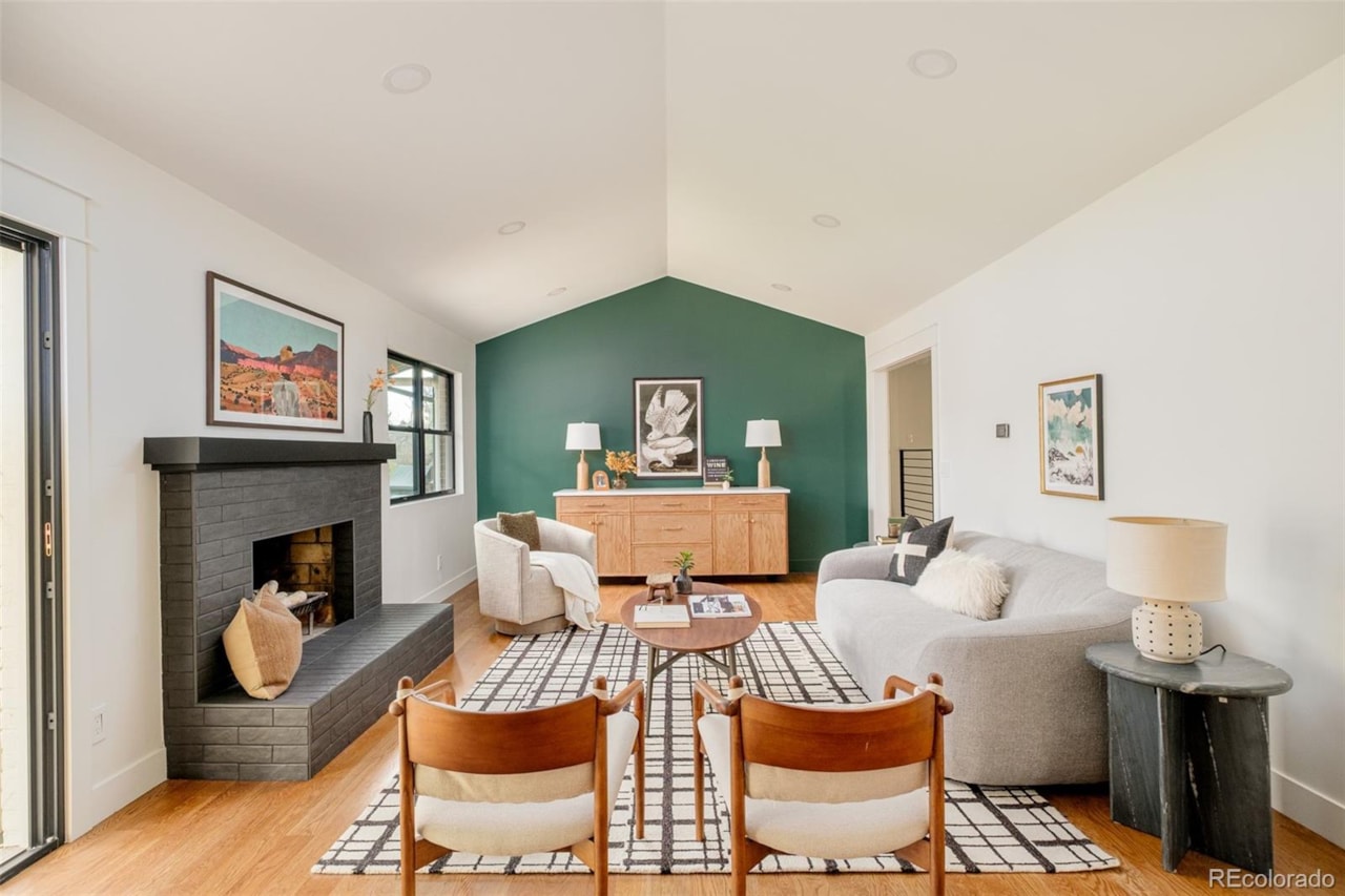 4000 S Dahlia St Cherry Hills North This stunning design-forward Neroli Renovations 5-bed, 4-bath home on .44 acre in Cherry Hills... Cherry Hills Village Arapahoe CO 80113 3042887 home for sale $2,637,000 3042887 Photo 9