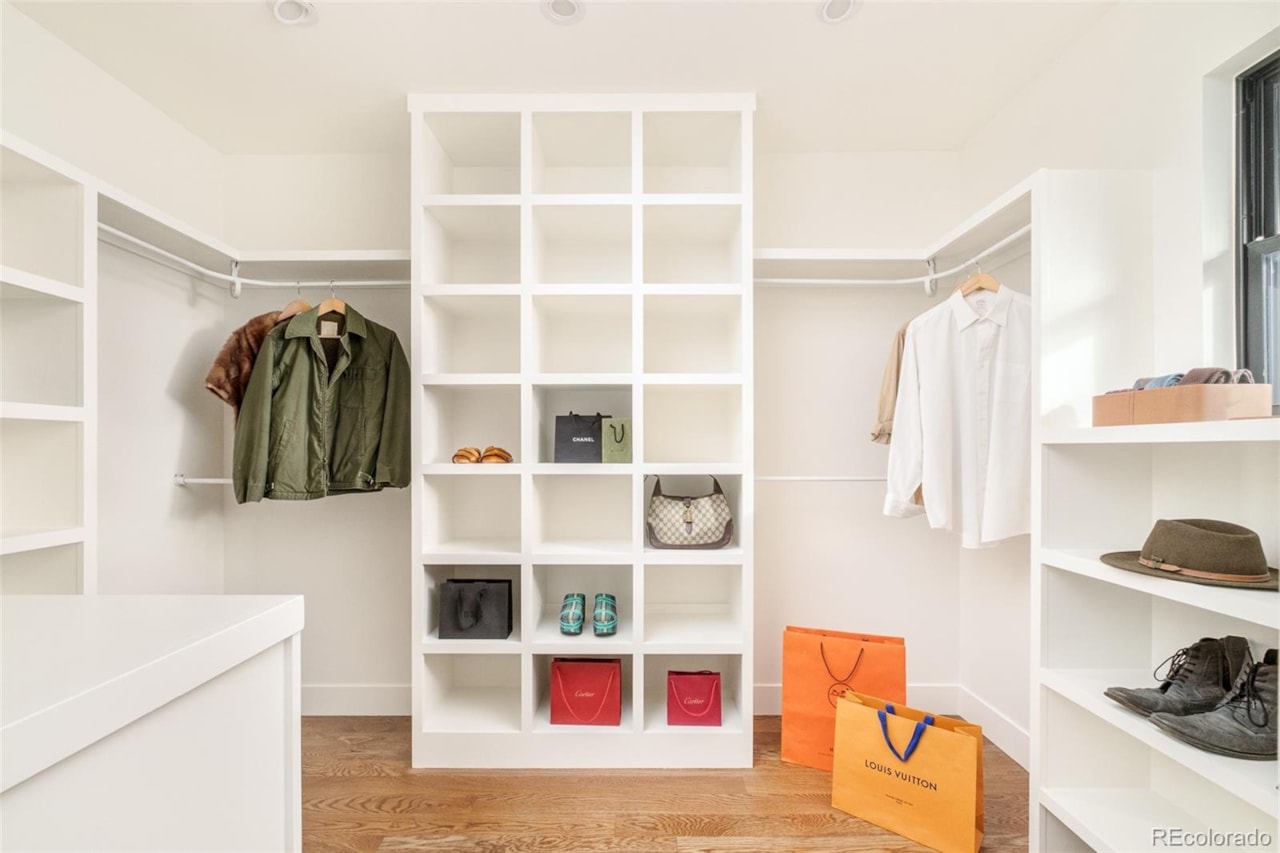 4000 S Dahlia St Cherry Hills North This stunning design-forward Neroli Renovations 5-bed, 4-bath home on .44 acre in Cherry Hills... Cherry Hills Village Arapahoe CO 80113 3042887 home for sale $2,637,000 3042887 Photo 26