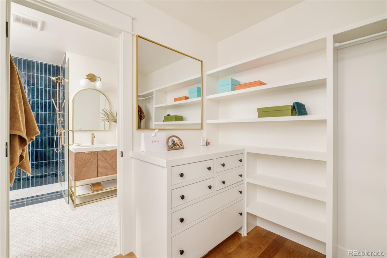 4000 S Dahlia St Cherry Hills North This stunning design-forward Neroli Renovations 5-bed, 4-bath home on .44 acre in Cherry Hills... Cherry Hills Village Arapahoe CO 80113 3042887 home for sale $2,637,000 3042887 Photo 27