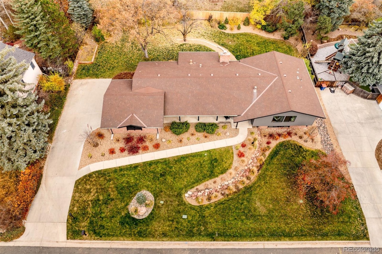 4000 S Dahlia St Cherry Hills North This stunning design-forward Neroli Renovations 5-bed, 4-bath home on .44 acre in Cherry Hills... Cherry Hills Village Arapahoe CO 80113 3042887 home for sale $2,637,000 3042887 Photo 45