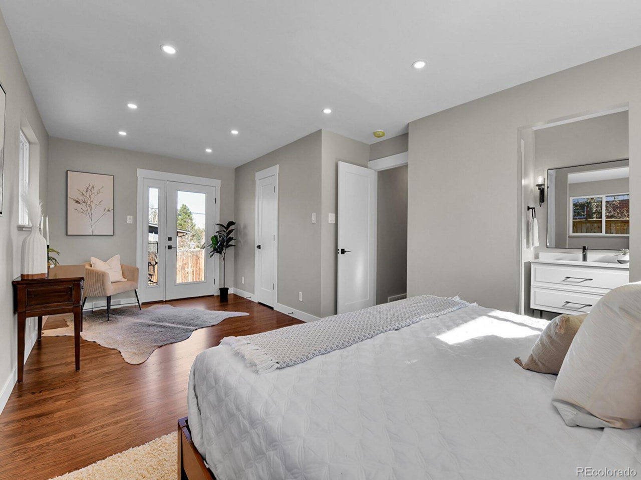 3383 E Costilla Ave Cherry Knolls Open House 11/22 from 10 a.m. - 1 p.m. Fully remodeled home in desirable Cherry Knolls neighborhood... Centennial Arapahoe CO 80122 2760943 home for sale $800,000 2760943 Photo 23