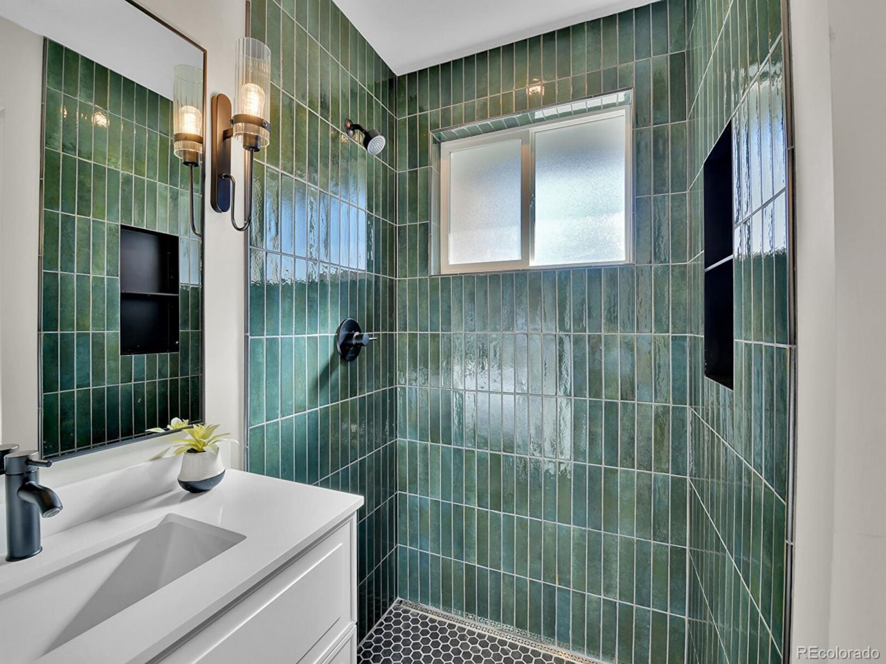 3383 E Costilla Ave Cherry Knolls Open House 11/22 from 10 a.m. - 1 p.m. Fully remodeled home in desirable Cherry Knolls neighborhood... Centennial Arapahoe CO 80122 2760943 home for sale $800,000 2760943 Photo 25