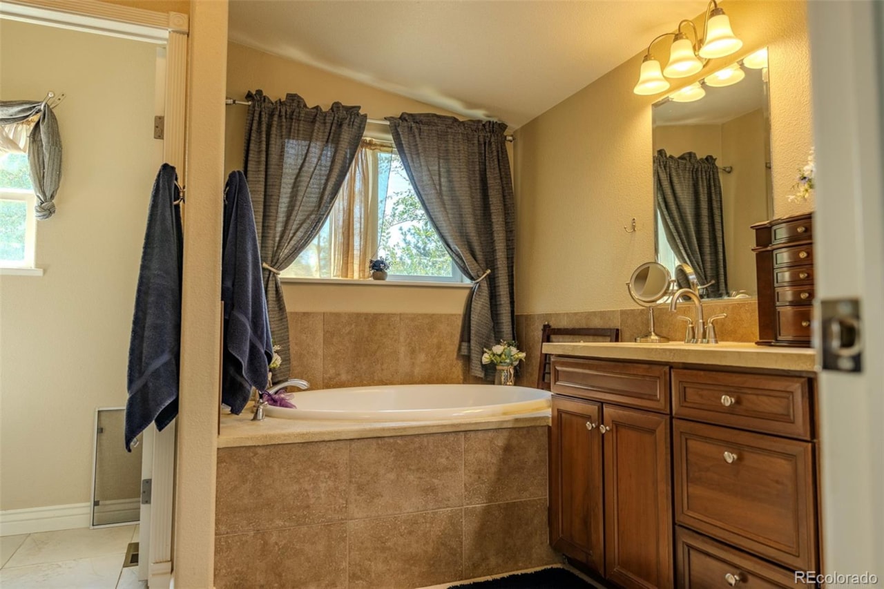 13030 W 58th Ave Arvada Gardens What A Gem!!!! This Home is PACKED with Features. Amazing Layout for Entertaining Both Inside and... Arvada Jefferson CO 80002 6551138 home for sale $1,225,000 6551138 Photo 21