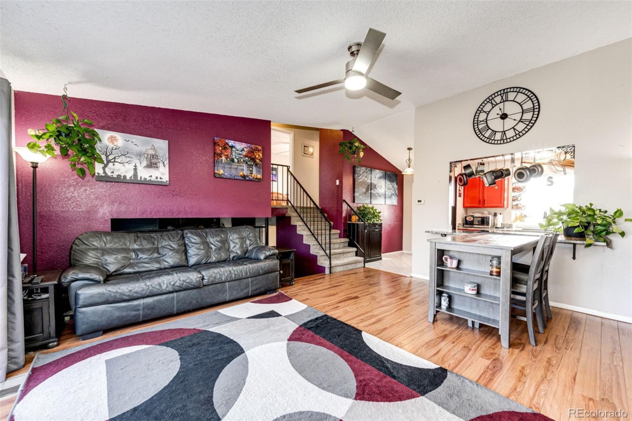 5523 S Malta St Parkborough Welcome to this beautifully maintained tri level home in the desirable Parkborough subdivision... Centennial Arapahoe CO 80015 6000070 home for sale $499,900 6000070 Photo 8