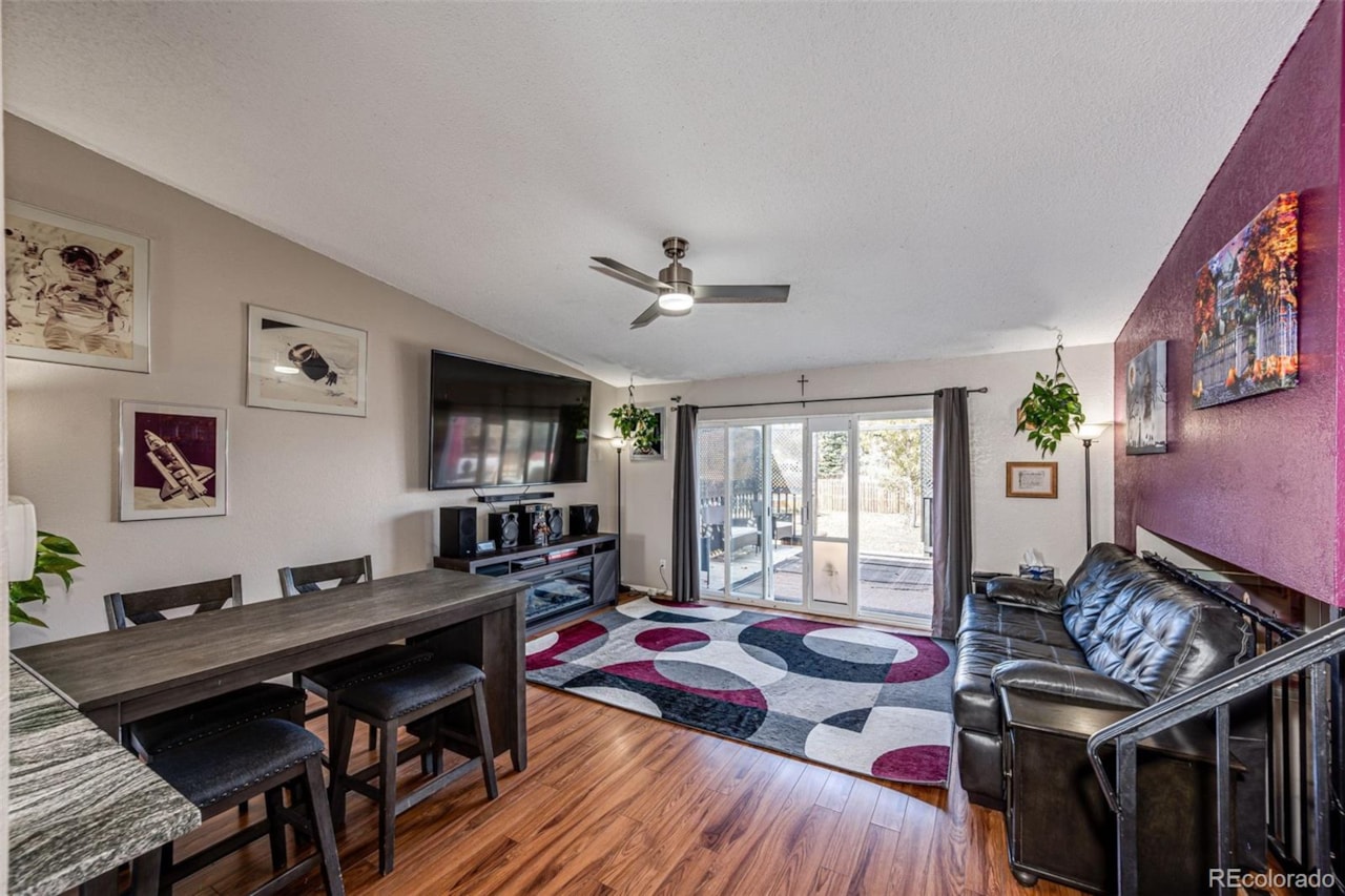 5523 S Malta St Parkborough Welcome to this beautifully maintained tri level home in the desirable Parkborough subdivision... Centennial Arapahoe CO 80015 6000070 home for sale $499,900 6000070 Photo 9