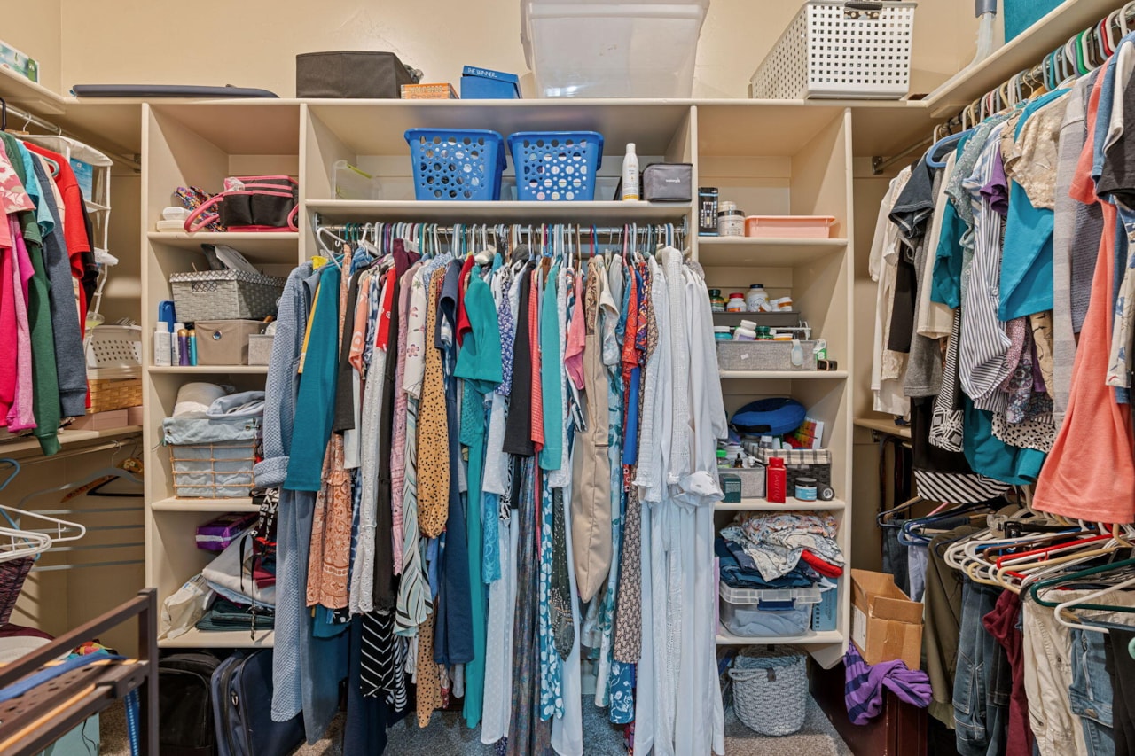 204 N 1280 ST W St George, UT 84770 home for sale, MLS#25-266901 - Erika Rogers Photo 23