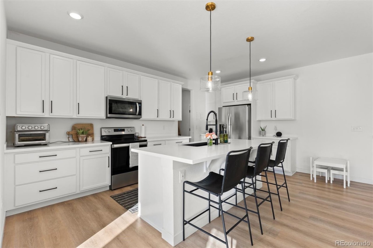 1624 Saddlesmith Place The Canyons Located in one of Castle Pines most sought after communities, The Canyons this beautifully designed... Castle Pines Douglas CO 80108 2401776 home for sale $799,000 2401776 Photo 27