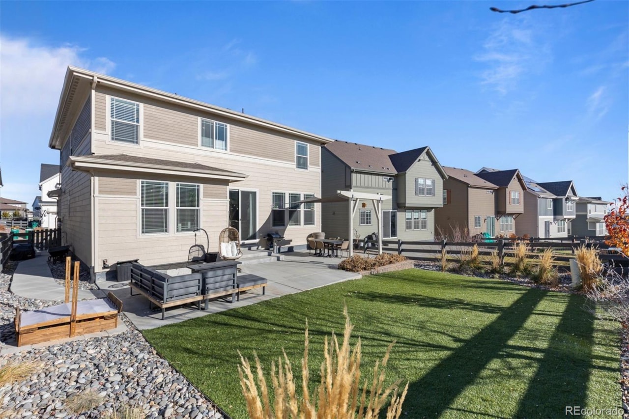 1624 Saddlesmith Place The Canyons Located in one of Castle Pines most sought after communities, The Canyons this beautifully designed... Castle Pines Douglas CO 80108 2401776 home for sale $799,000 2401776 Photo 33