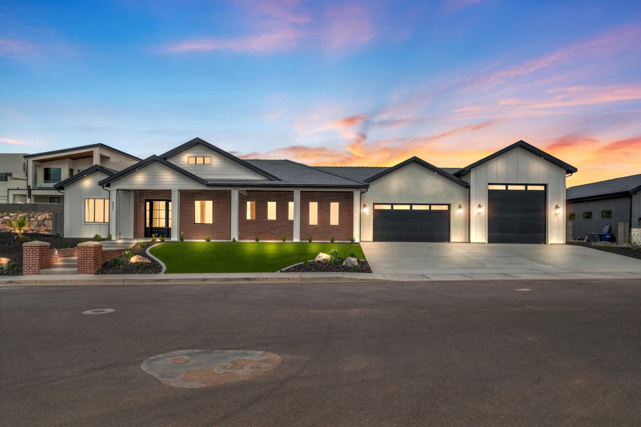 991 N Red Rock RD St George, UT 84770 home for sale, MLS#25-265771 - Erika Rogers