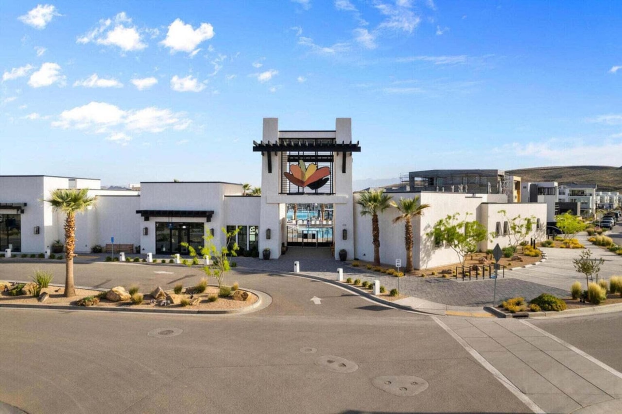 Desert Color, Lot 626 Phase 6 St George, UT 84790 home for sale, MLS#25-259918 - Erika Rogers Photo 47