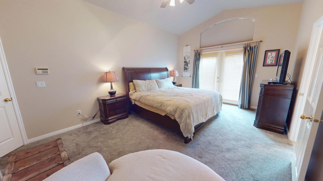 853 W Kestrel CT Washington, UT 84780 home for sale, MLS#25-266915 - Erika Rogers Photo 19