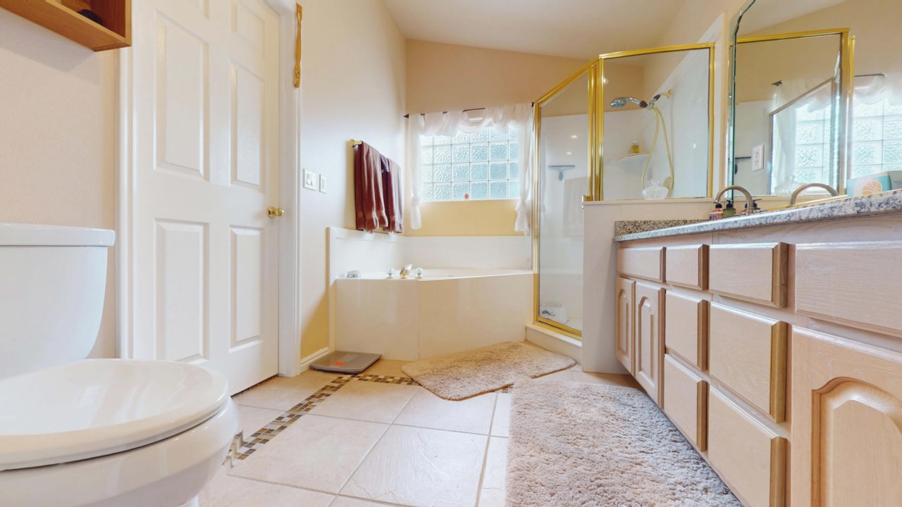 853 W Kestrel CT Washington, UT 84780 home for sale, MLS#25-266915 - Erika Rogers Photo 21