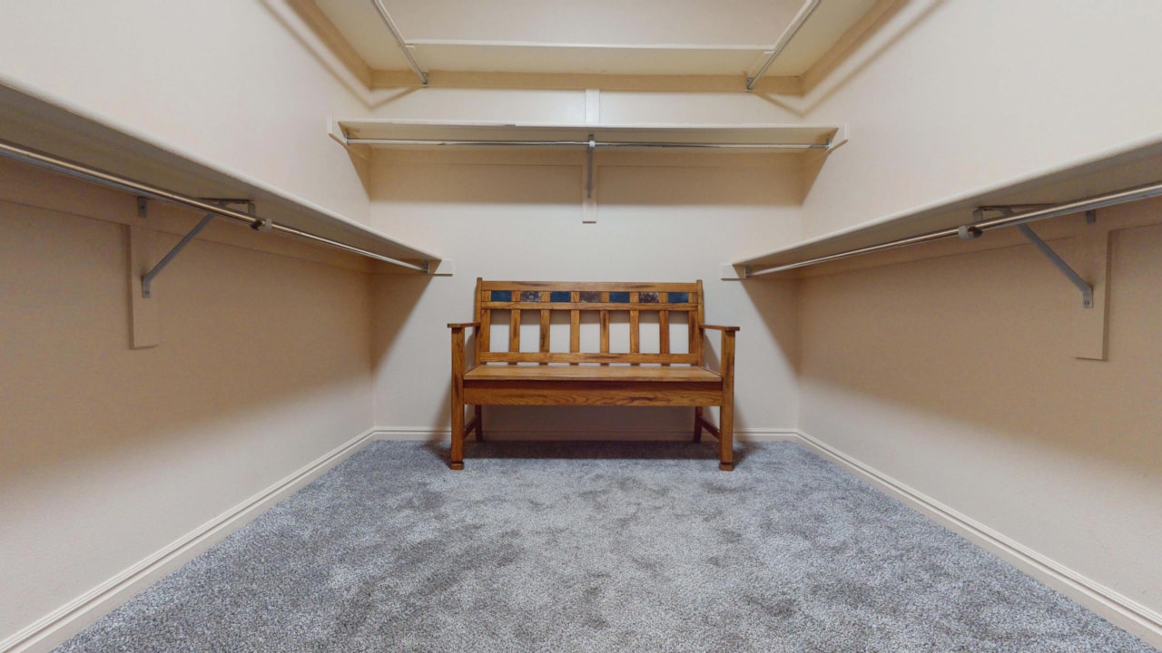 853 W Kestrel CT Washington, UT 84780 home for sale, MLS#25-266915 - Erika Rogers Photo 24