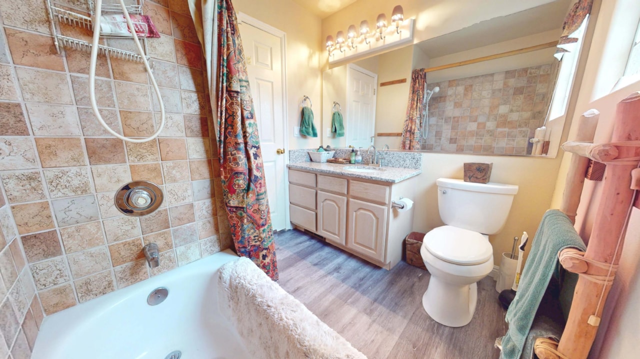 853 W Kestrel CT Washington, UT 84780 home for sale, MLS#25-266915 - Erika Rogers Photo 27